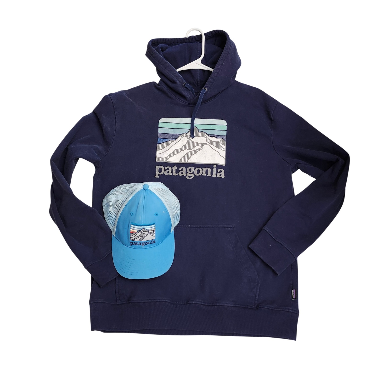 Patagonia Mens Navy Blue Fitz Roy Mountain Hoodie And Blue Trucker Hat Bundle